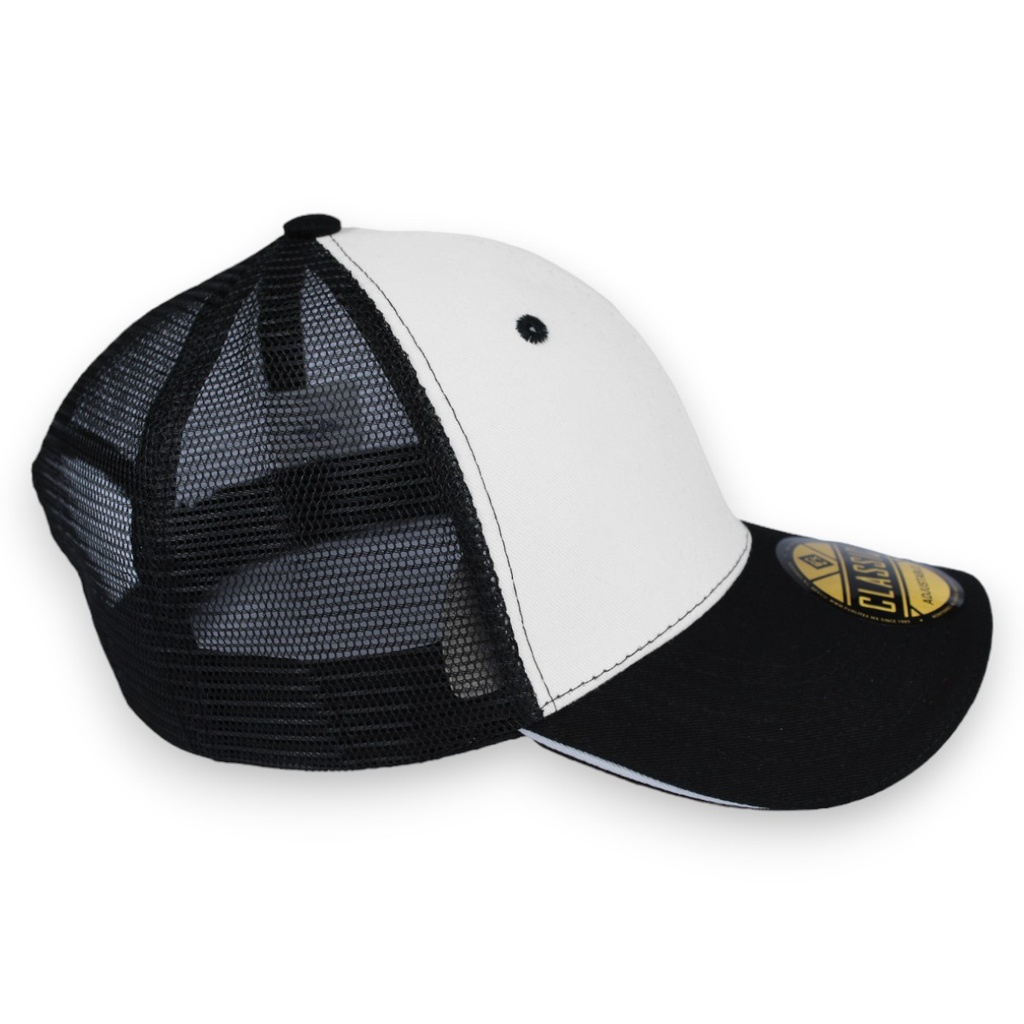 Gorra gabardina con malla detalle color en filo de visera