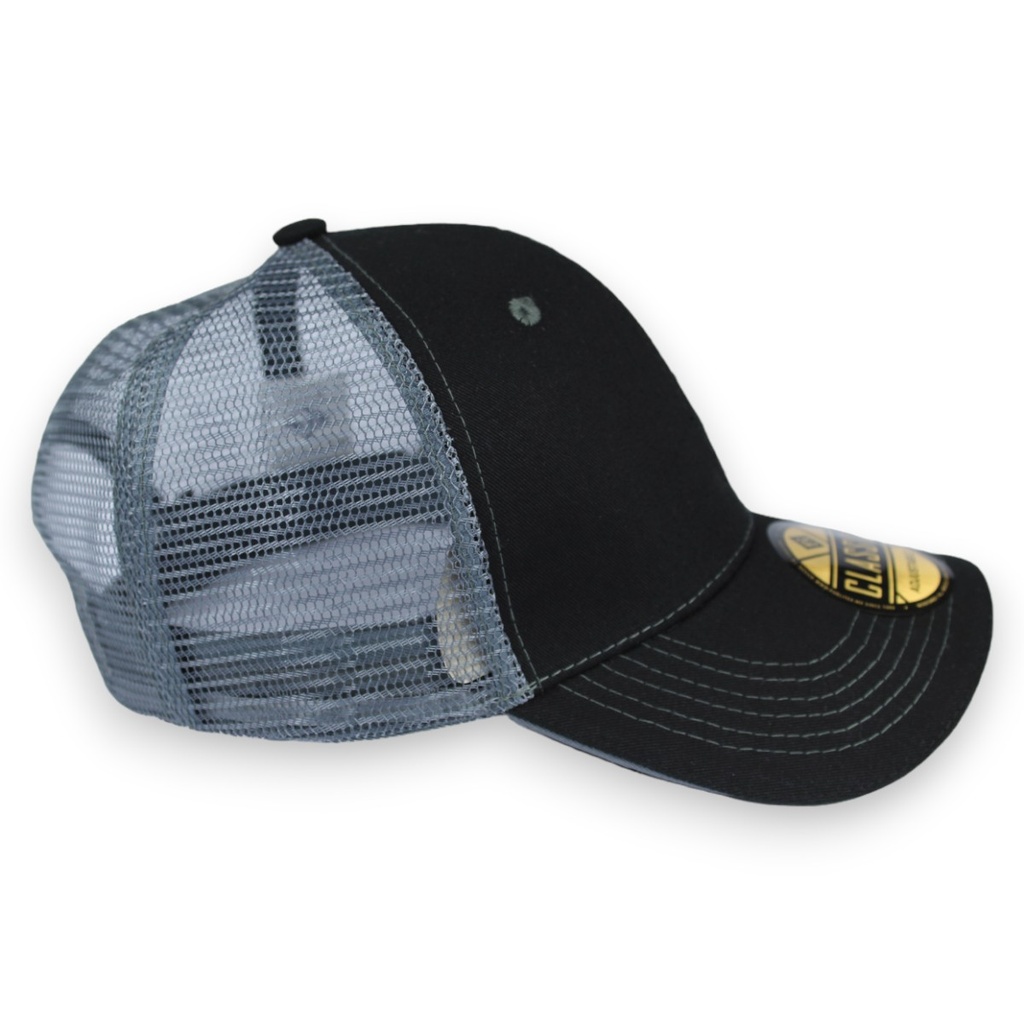 Gorra gabardina con malla detalle color en filo de visera