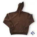 Hoodie moderna con capucha
